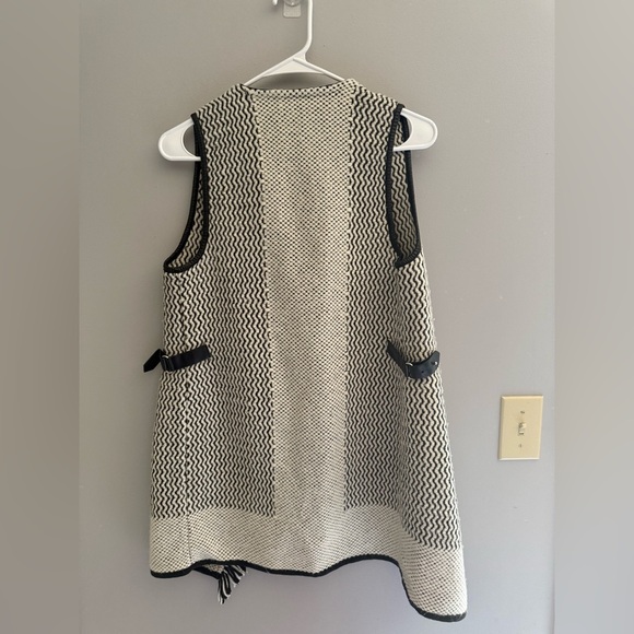 Chicos Open Front Knit Vest Woman’s SZ 0 Black White Fringe Wool Blend Long - Picture 7 of 9